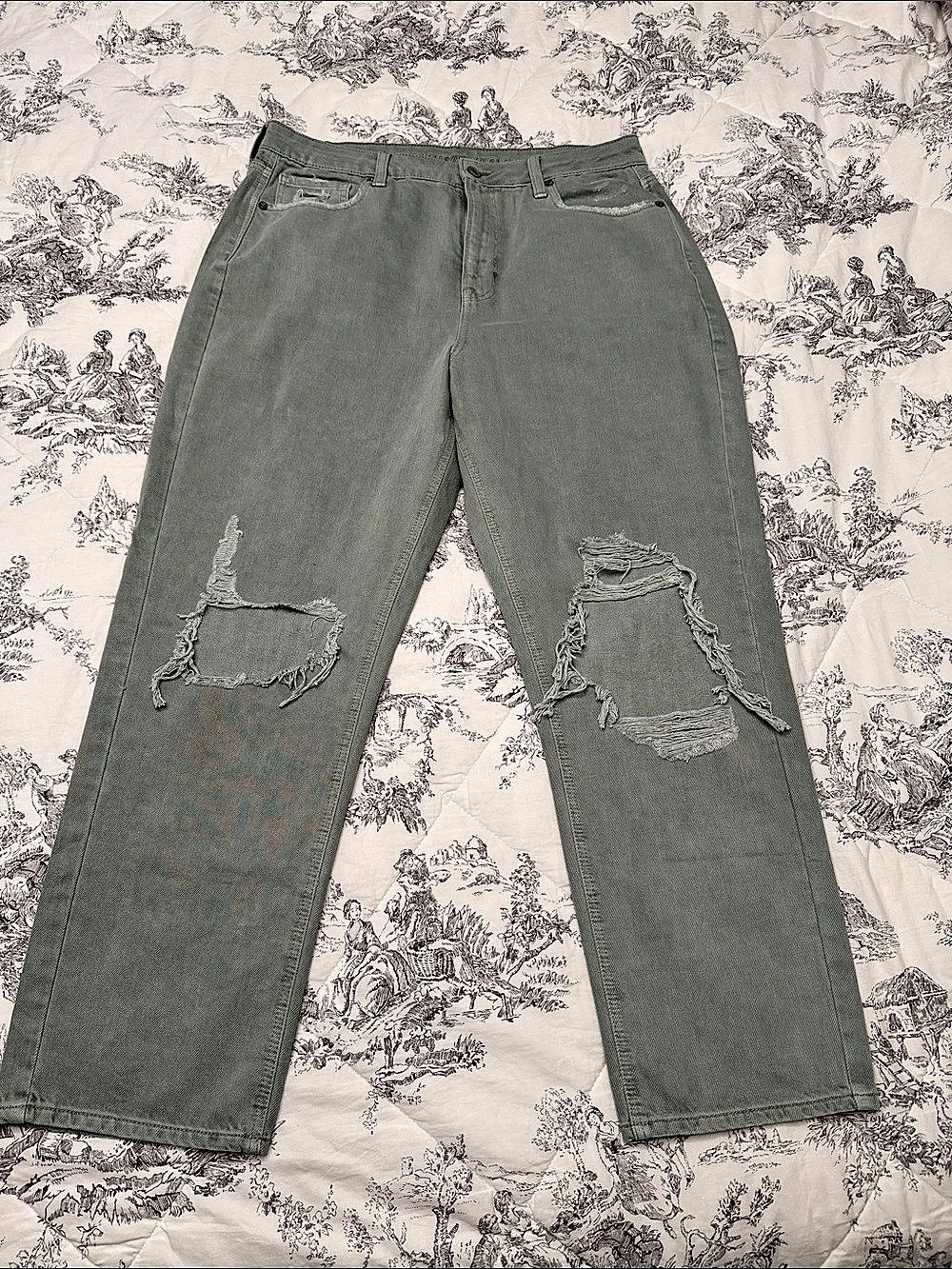 American Eagle Mom Straight Distressed Jeans Gray Straight Leg Jeans Waist 16